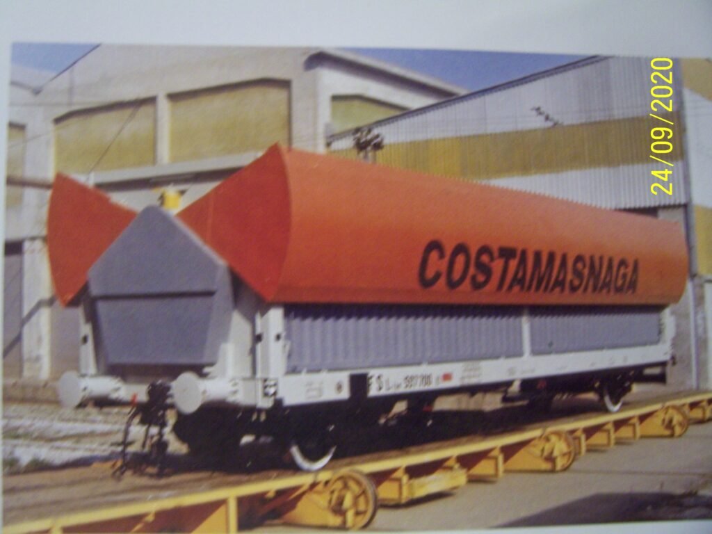 Prototipo Ltpm 597.700 delle Officine di Costamasnaga, antenato del carro ferroviario Hbis